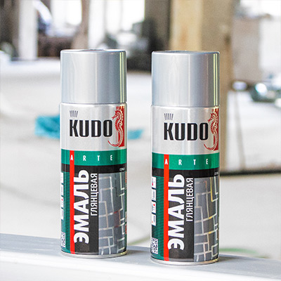 Aerosol spray paint KUDO